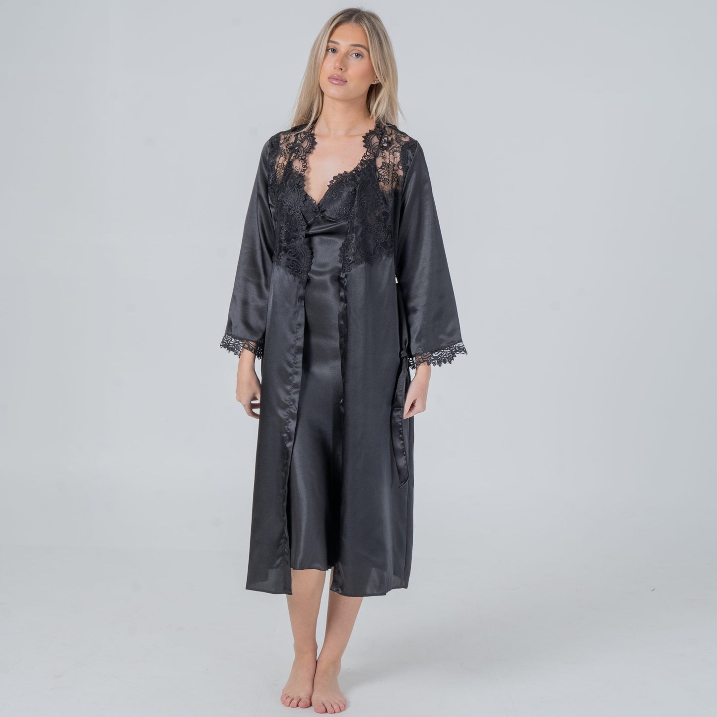 Noir temptation gown and robe image 2