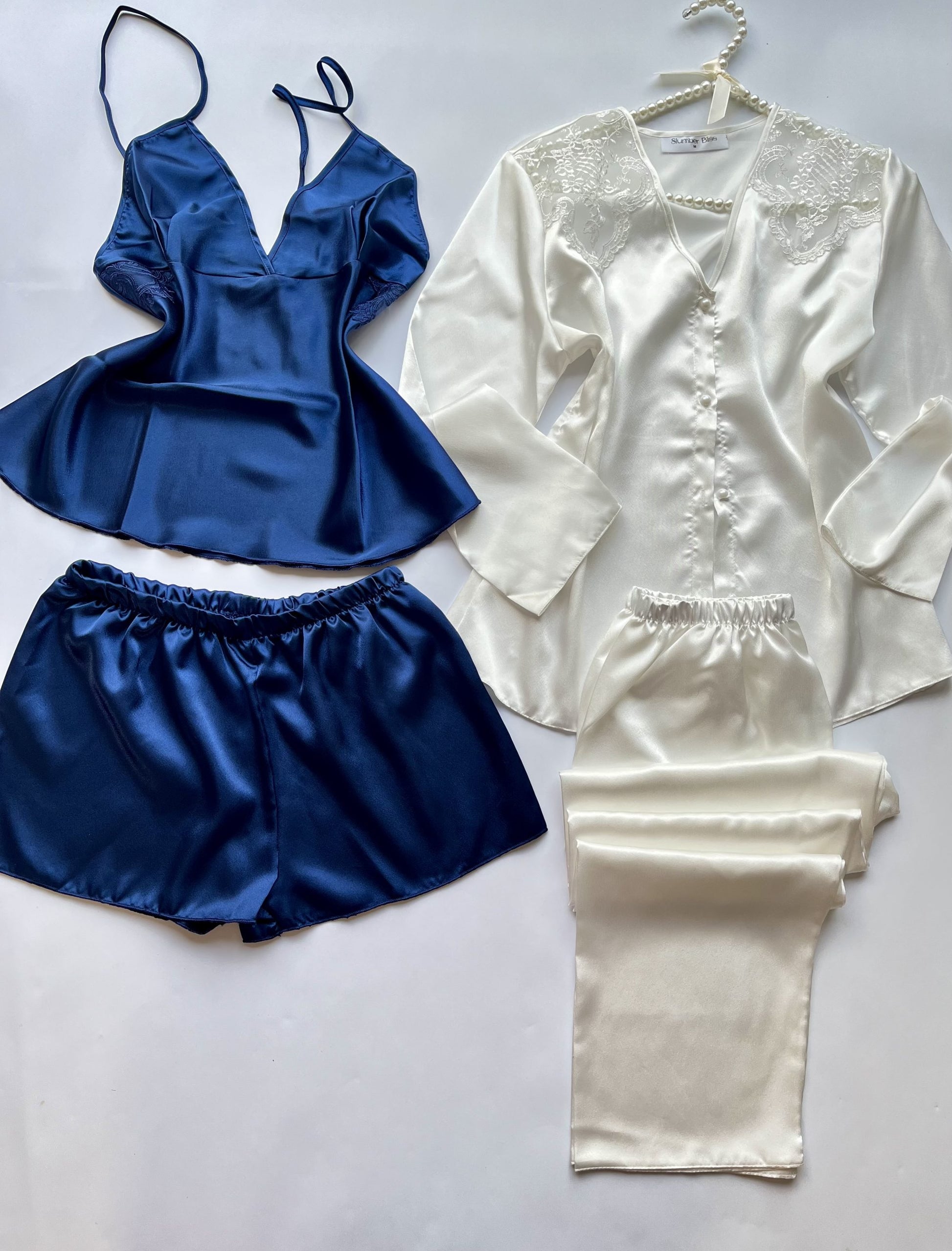 Noir Temptation Bundle Sets image