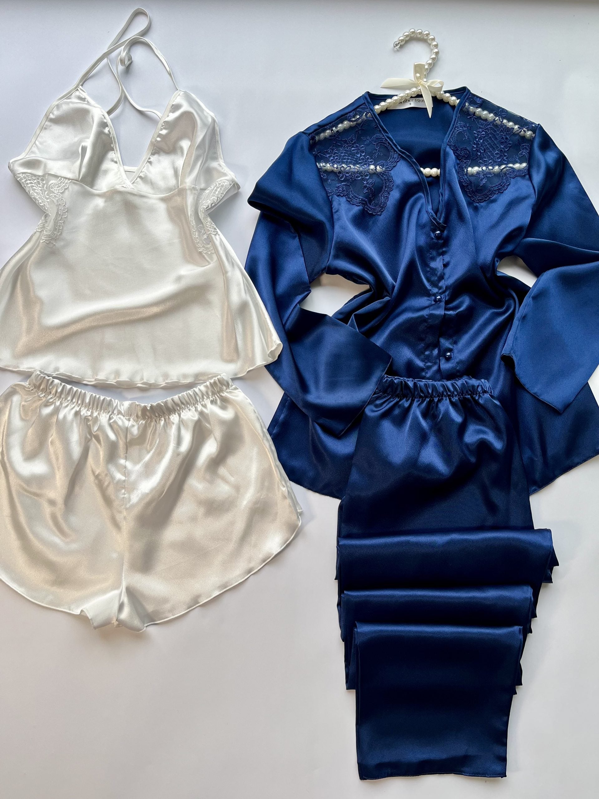 Noir Temptation Bundle Sets image