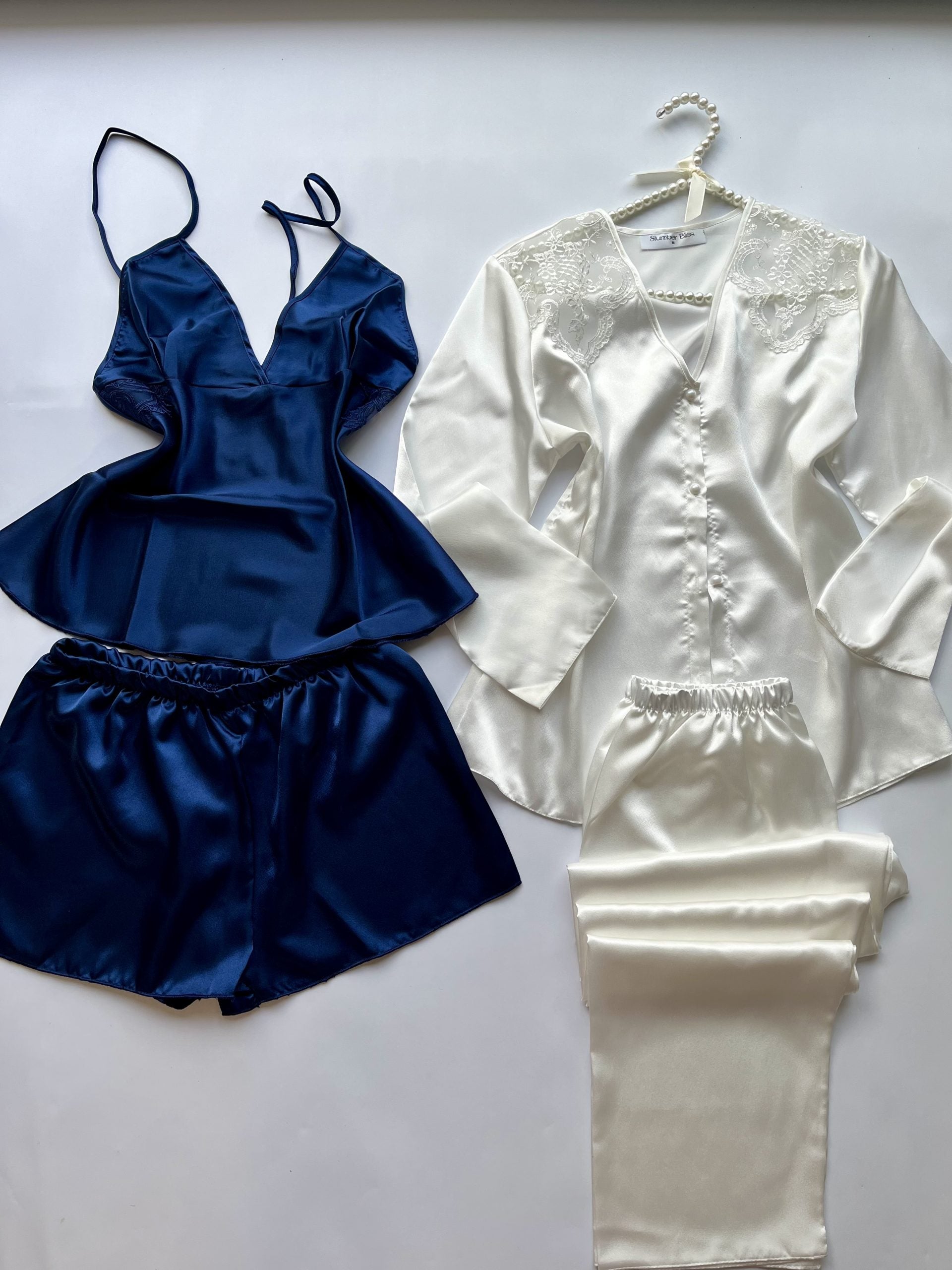 Noir Temptation Bundle Sets image