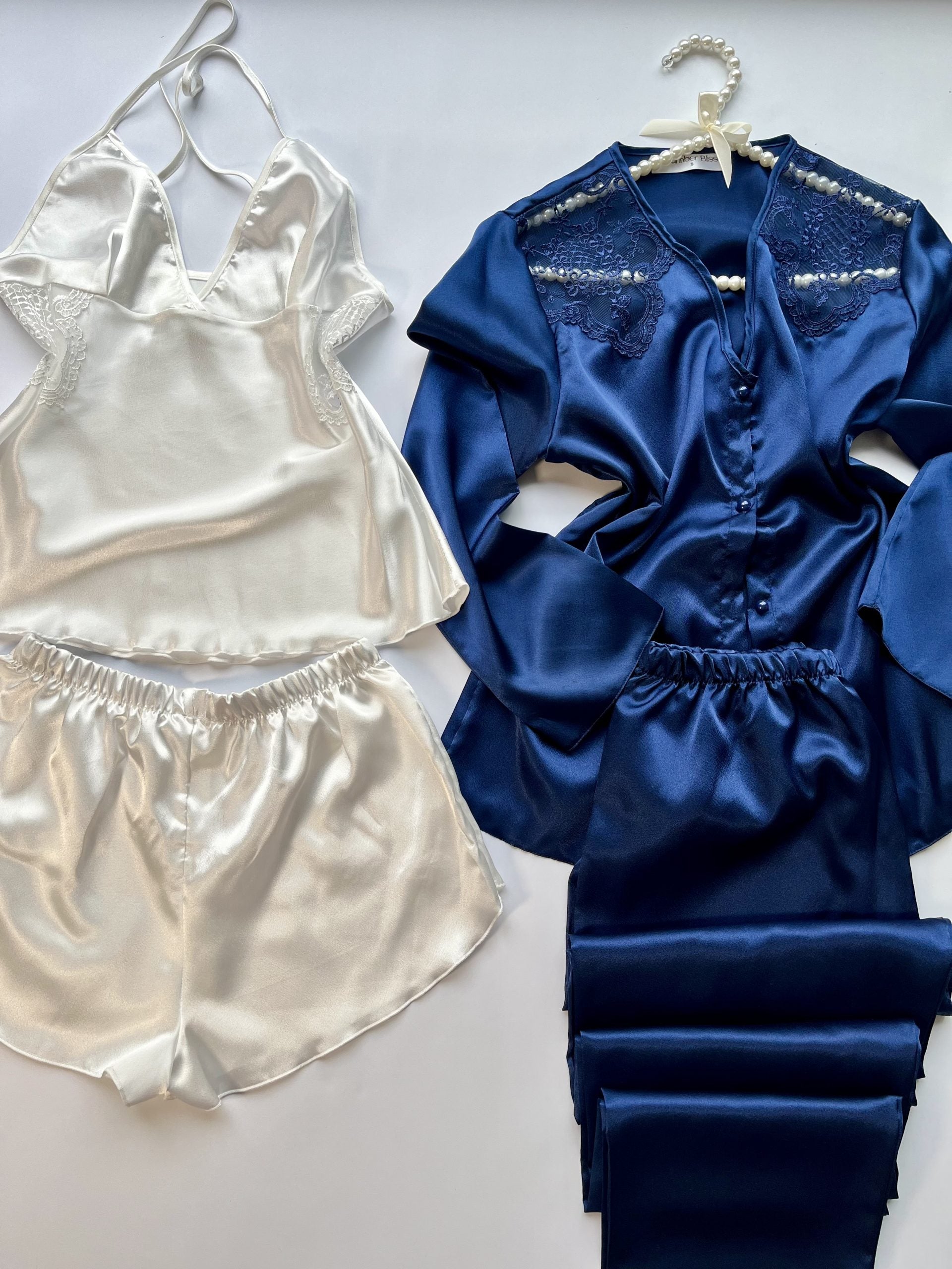 Noir Temptation Bundle Sets image