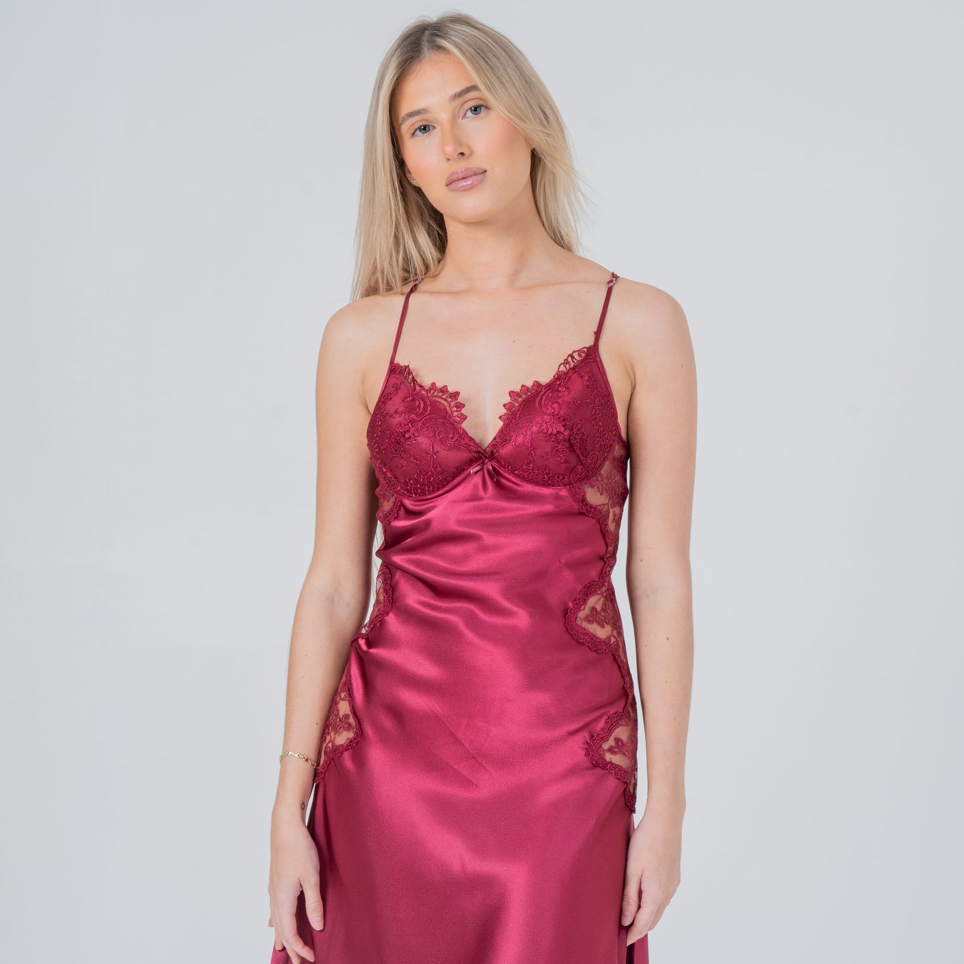 Noir temptation gown and robe image 2